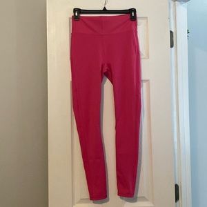 Hot pink Fabletics yoga pants Motion 365